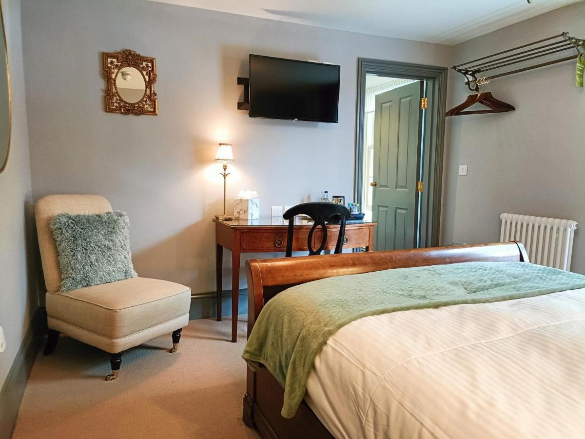 Hotel The Linden Stansted à Stansted Mountfitchet Extérieur photo